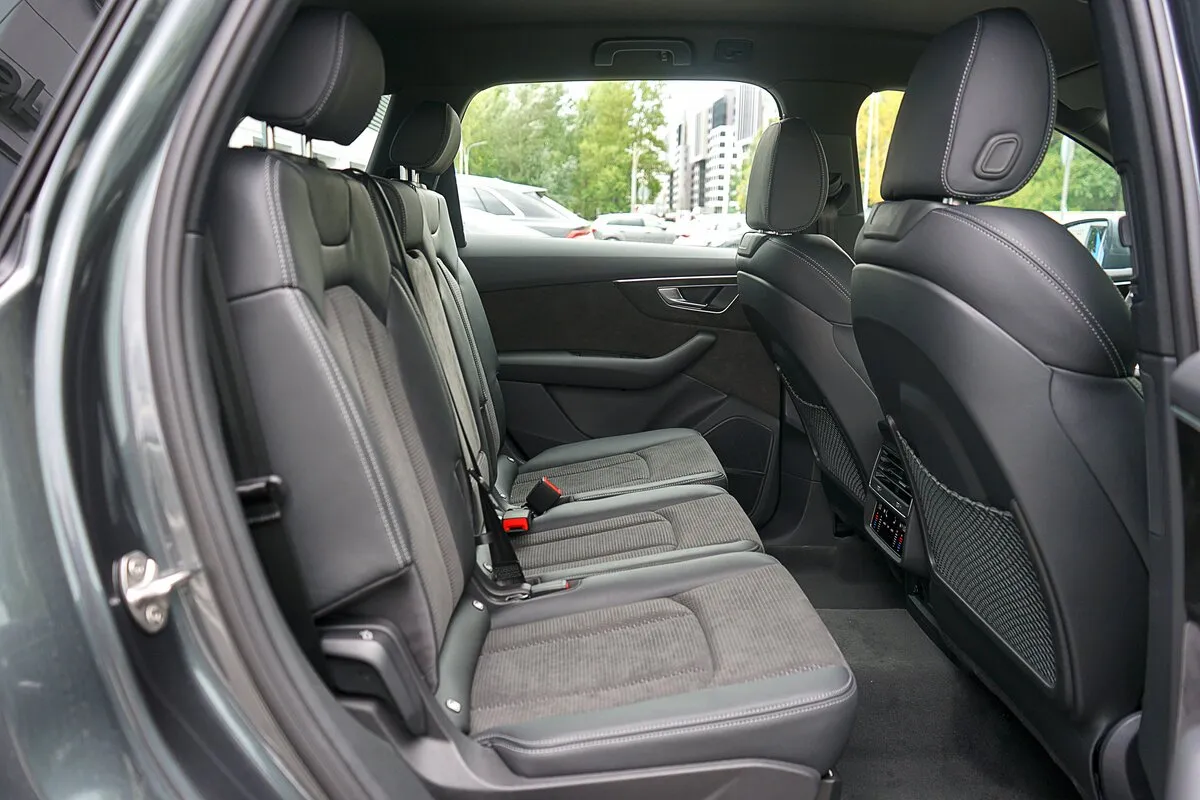 Check price and buy New Audi Q7 45 TDI (4M) Restyling For Sale