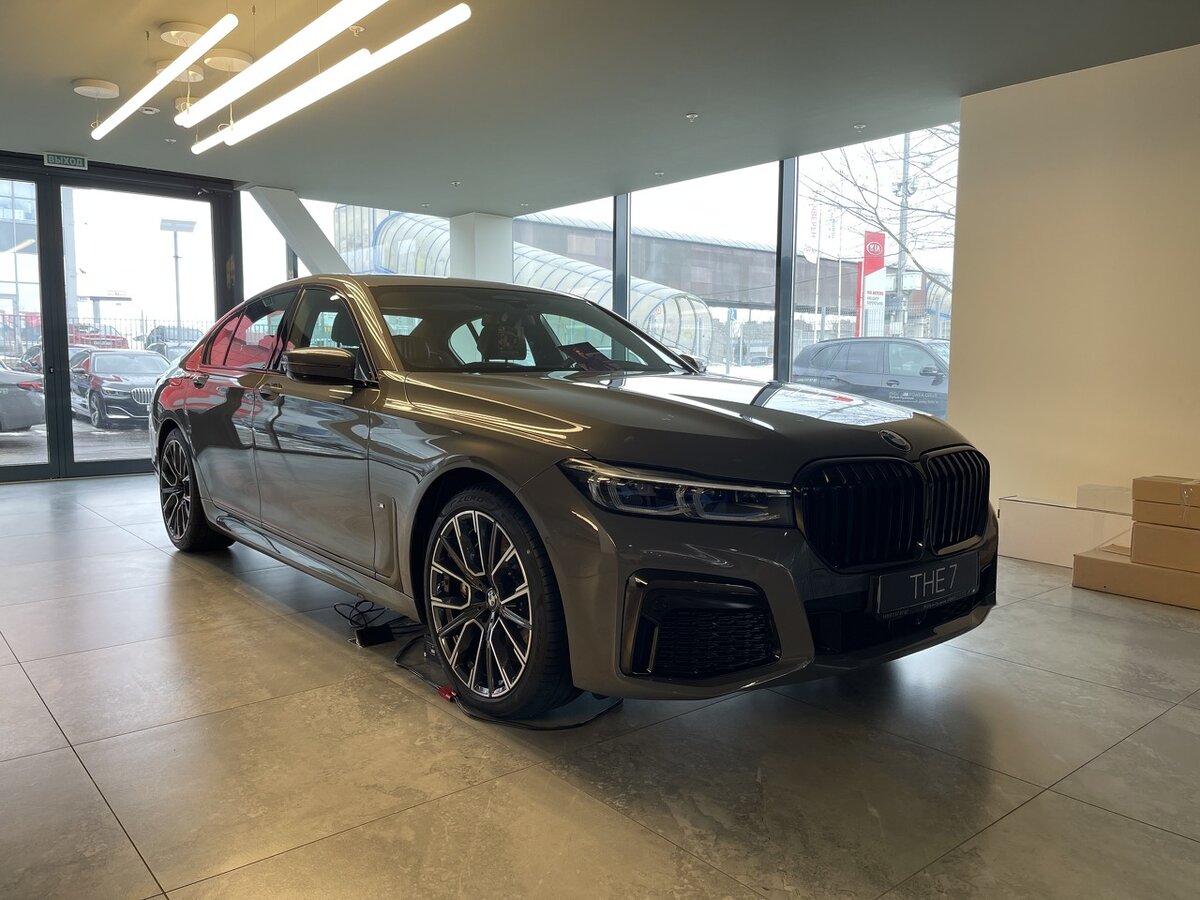 Buy New BMW 7 series 740d xDrive (G11/G12) Restyling