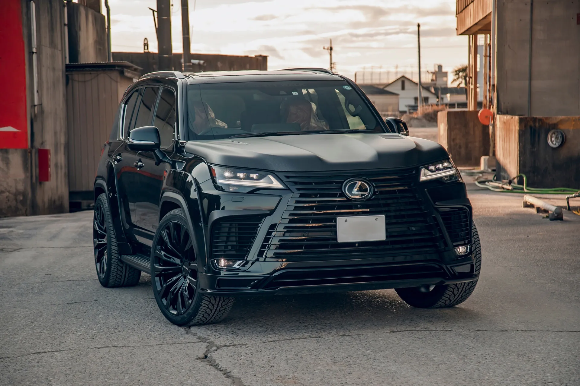 Check our price and buy Liberty Walk body kit for Lexus LX600