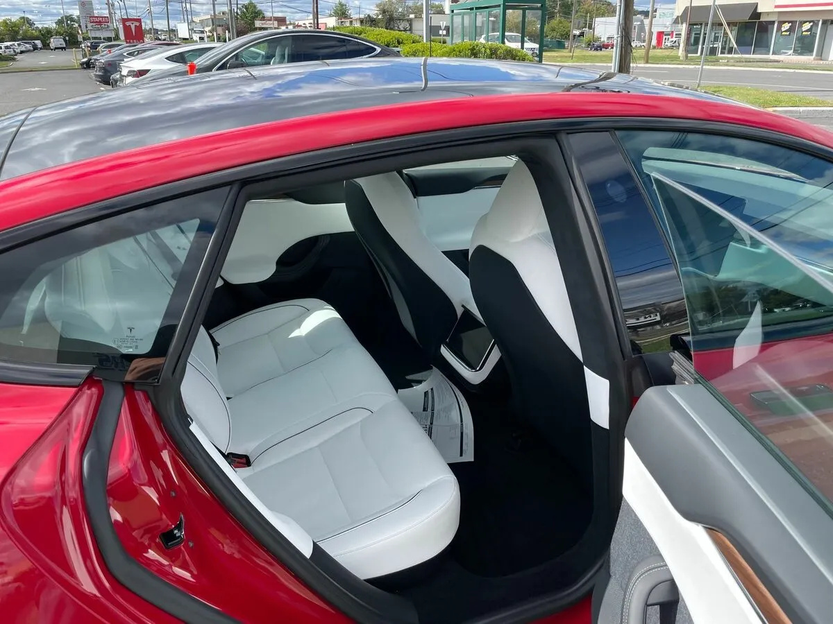 Check price and buy New Tesla Model S Plaid Restyling 2 For Sale