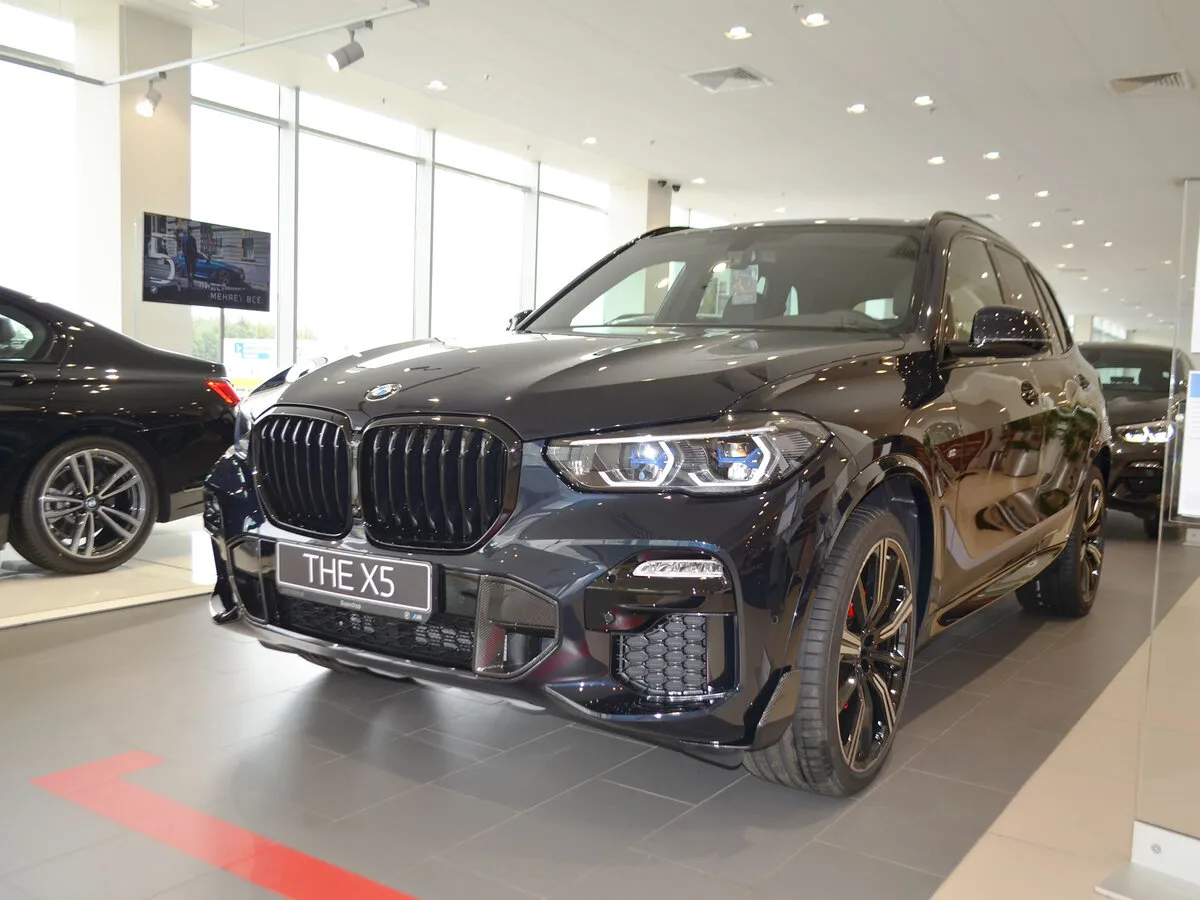 Buy New BMW X5 40i (G05)