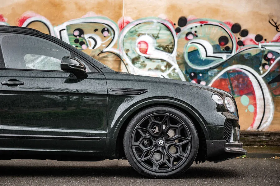 Check our price and buy Kahn Design body kit for Benyley Bentayga 2020