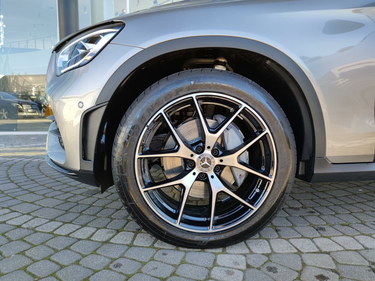 Check price and buy New Mercedes-Benz GLC Coupe 300 d (C253) Restyling For Sale