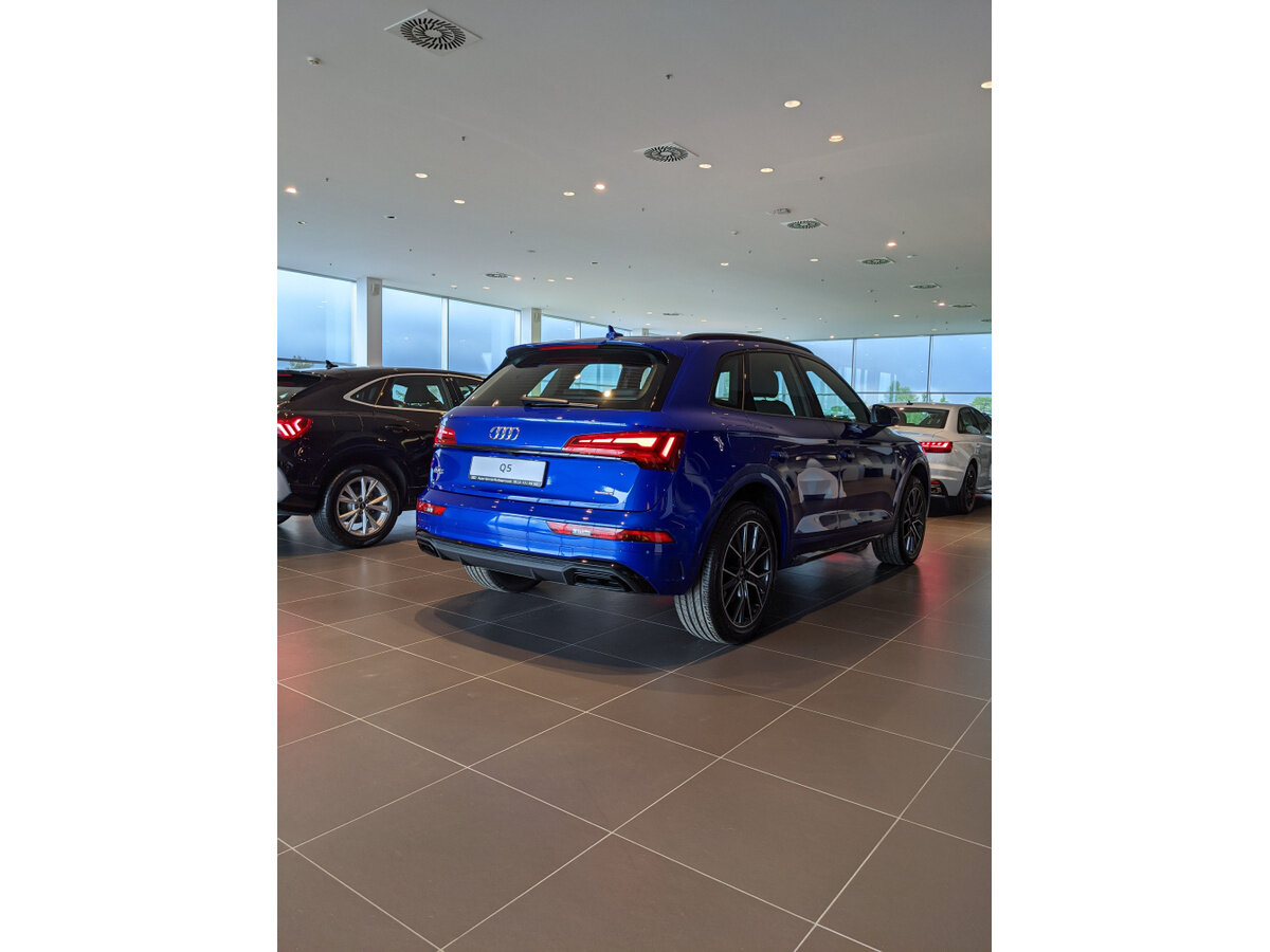 Check price and buy New Audi Q5 45 TFSI (FY) Restyling For Sale