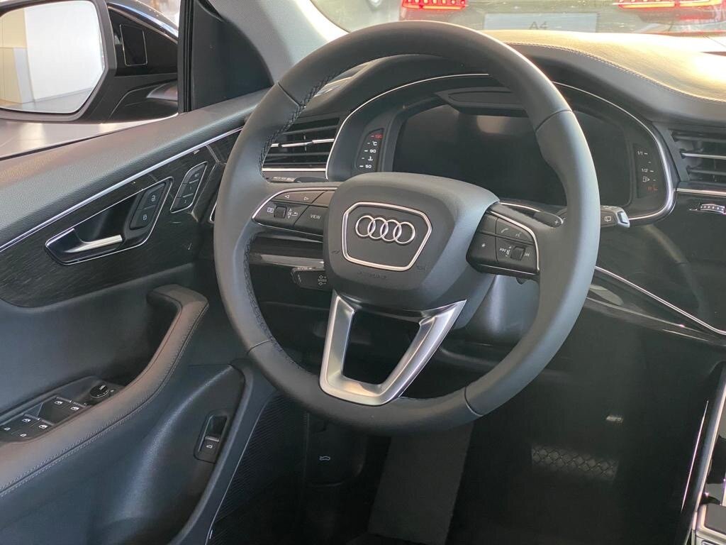 Buy New Audi Q8 45 TDI