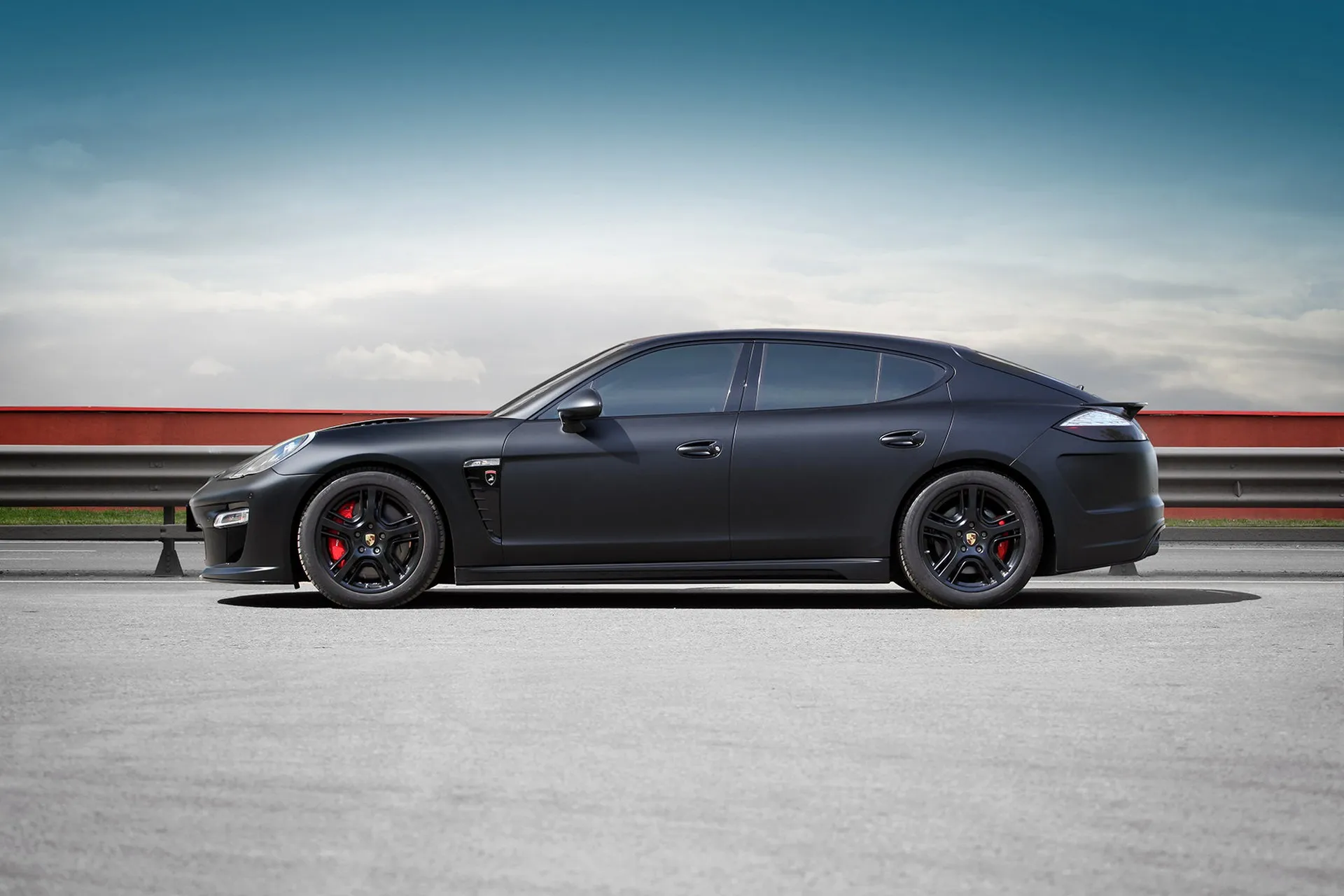 Check our price and buy Topcar Design body kit for Porsche Panamera GT