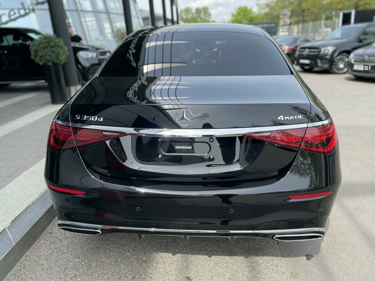 Check price and buy New Mercedes-Benz S-Class 350 d Long 4MATIC (W223) For Sale