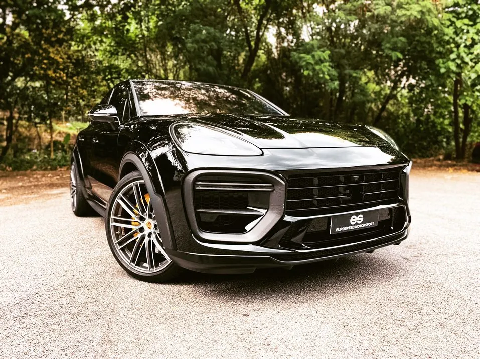 Check price and buy MTR Design Wide Body Carbon Fiber kit for Porsche Cayenne Coupe
