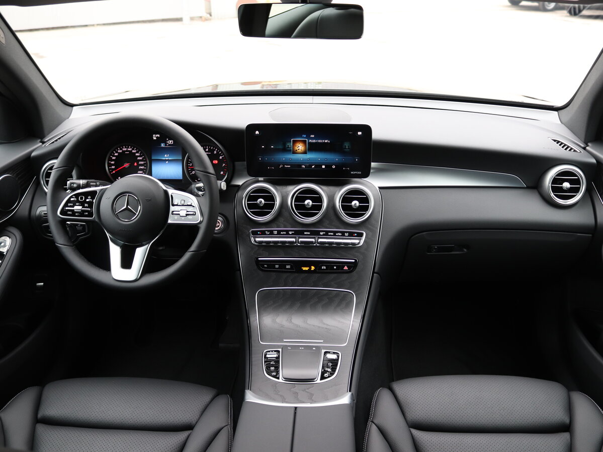 Check price and buy New Mercedes-Benz GLC 200 (X253) Restyling For Sale