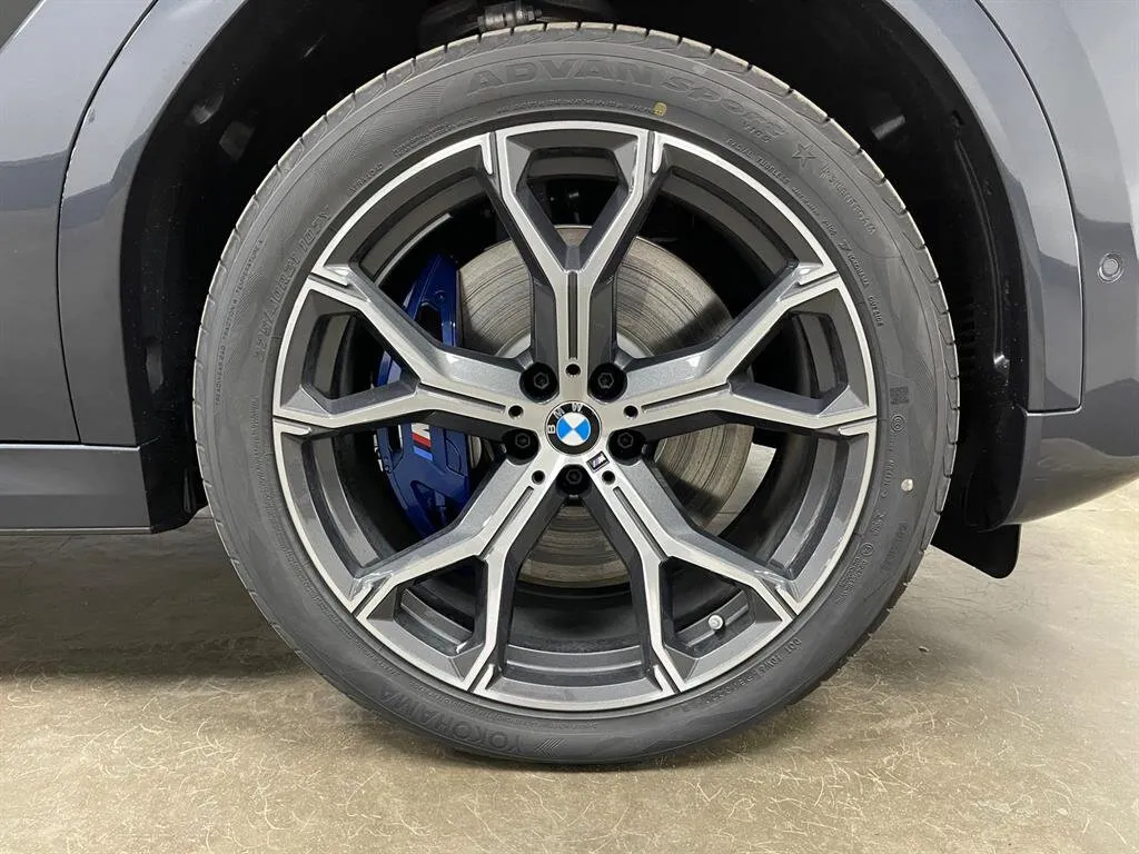 Buy New BMW X6 M50d (G06)