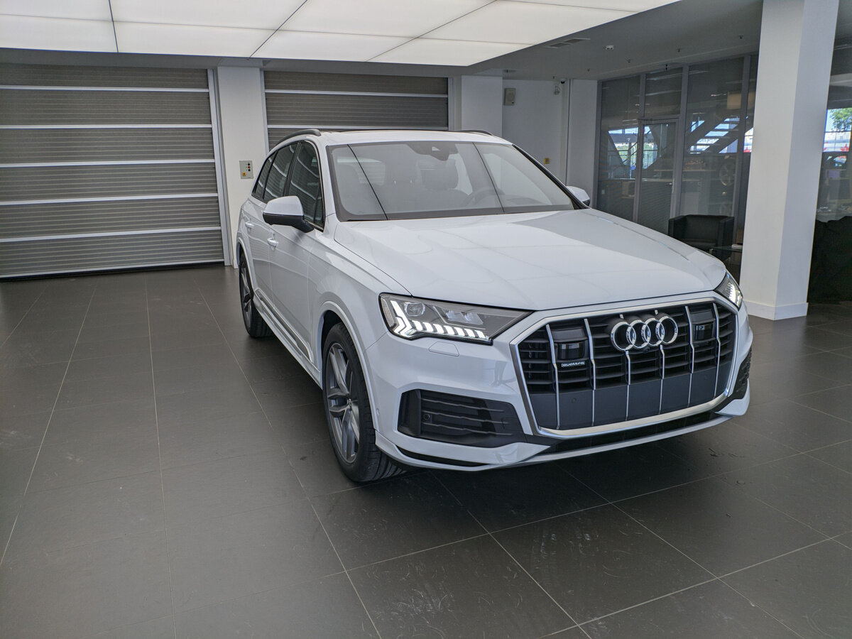 Check price and buy New Audi Q7 45 TDI (4M) Restyling For Sale