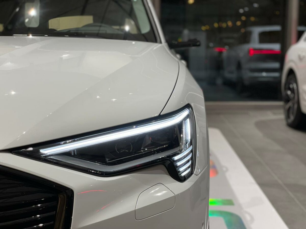 Buy New Audi E-Tron 55