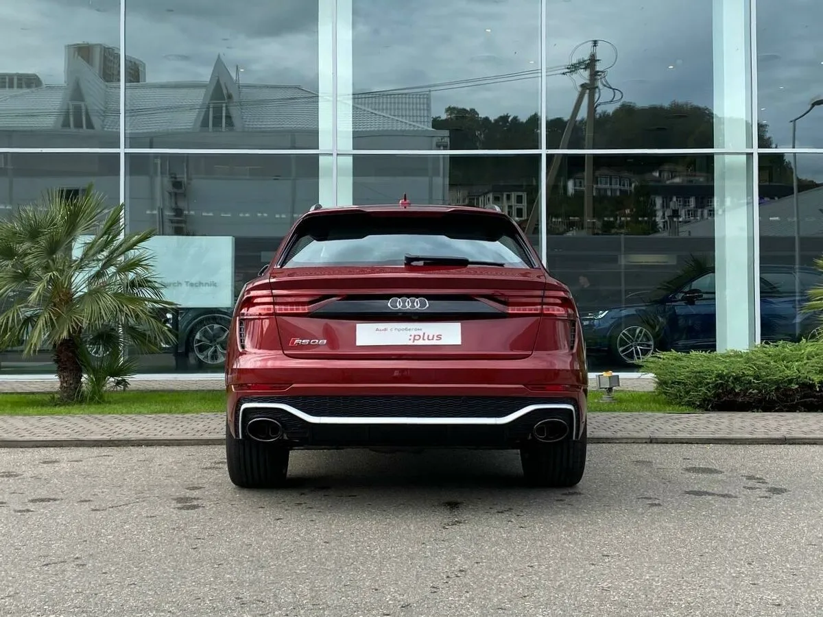 Buy New Audi RS Q8