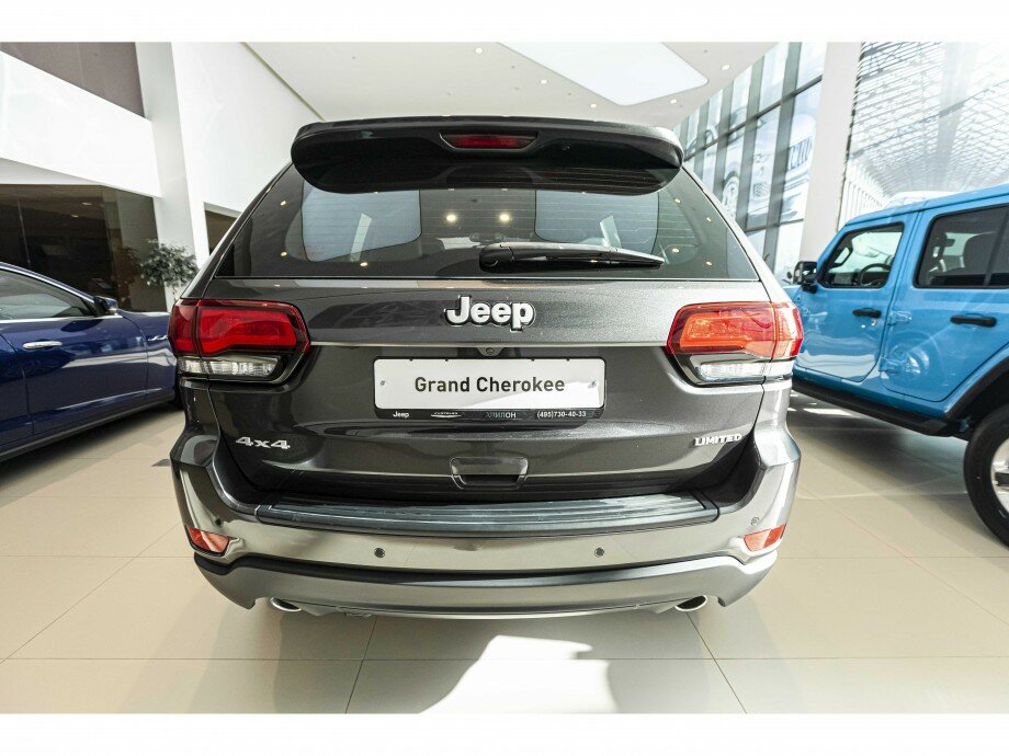 Check price and buy New Jeep Grand Cherokee (WK2) Restyling For Sale