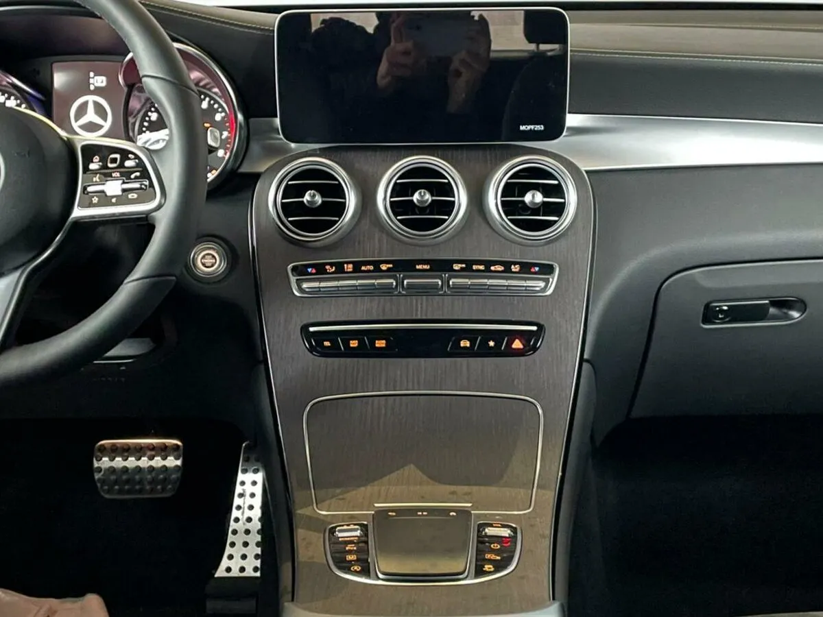 Check price and buy New Mercedes-Benz GLC Coupe 300 (C253) Restyling For Sale
