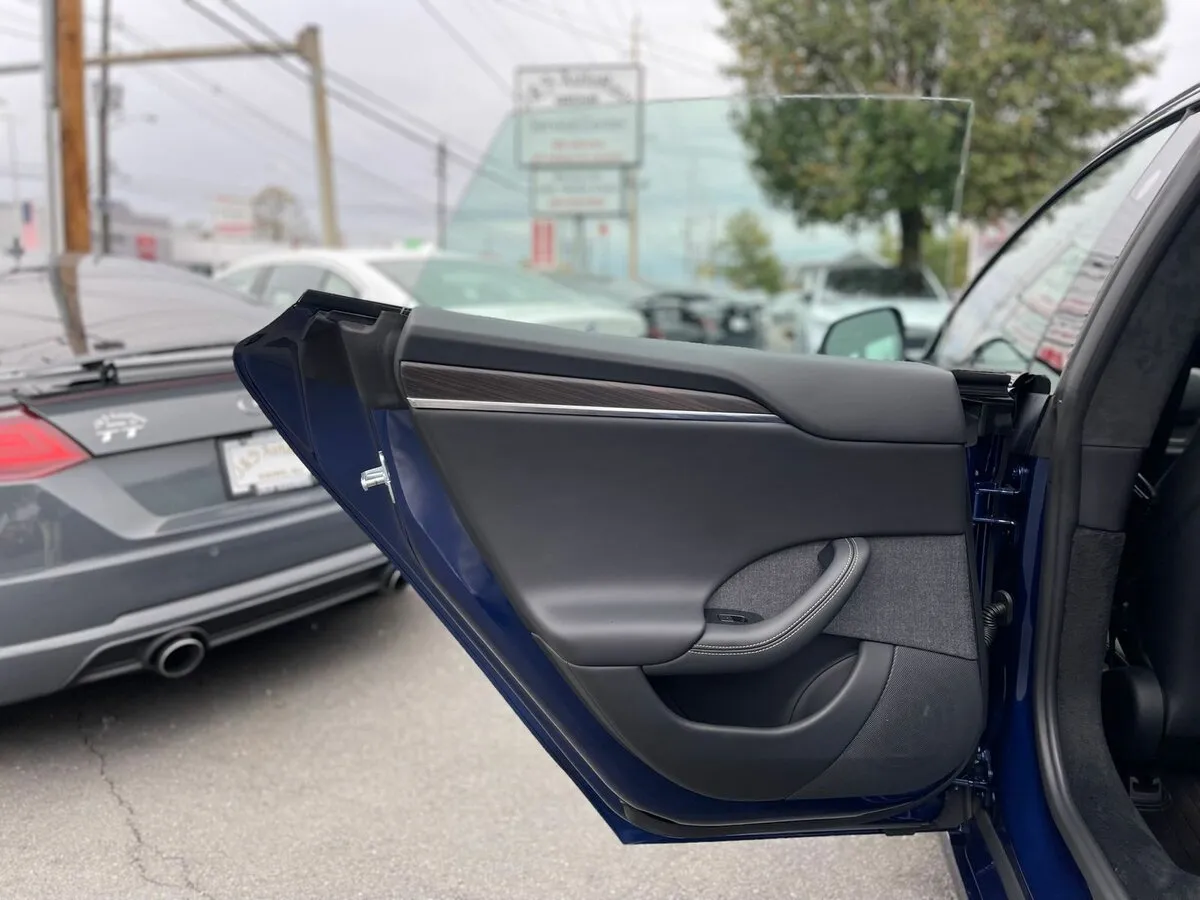 Check price and buy New Tesla Model S Long Range Restyling 2 For Sale