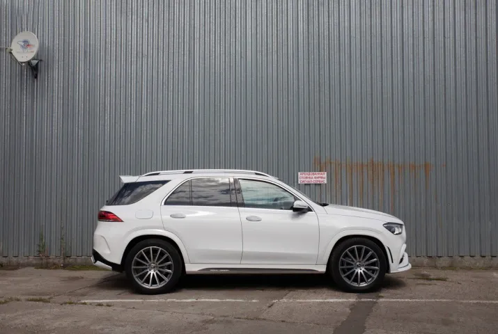 Check price and buy Ronin Design body kit for Mercedes-Benz GLE V167