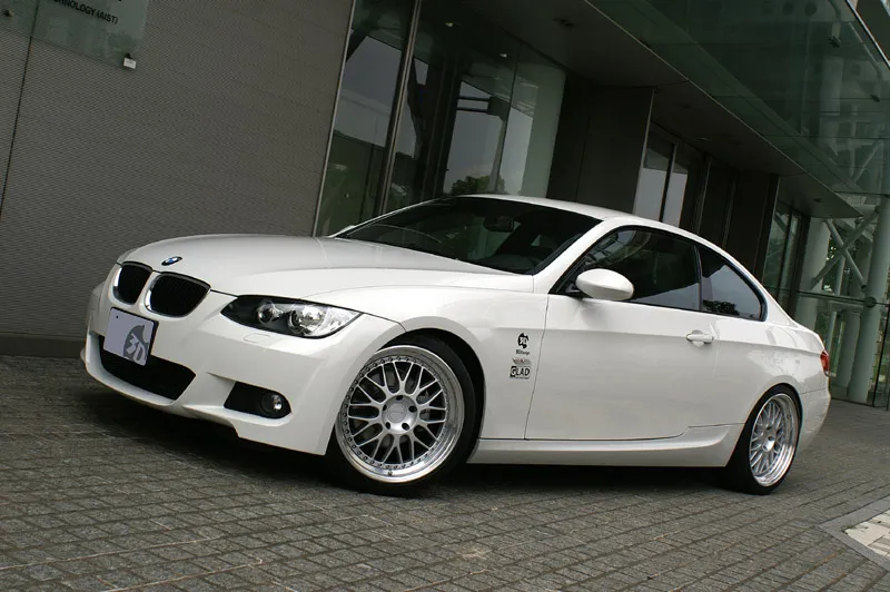 3D Design Brombacher Silver 19 inch on BMW E92 Coupé