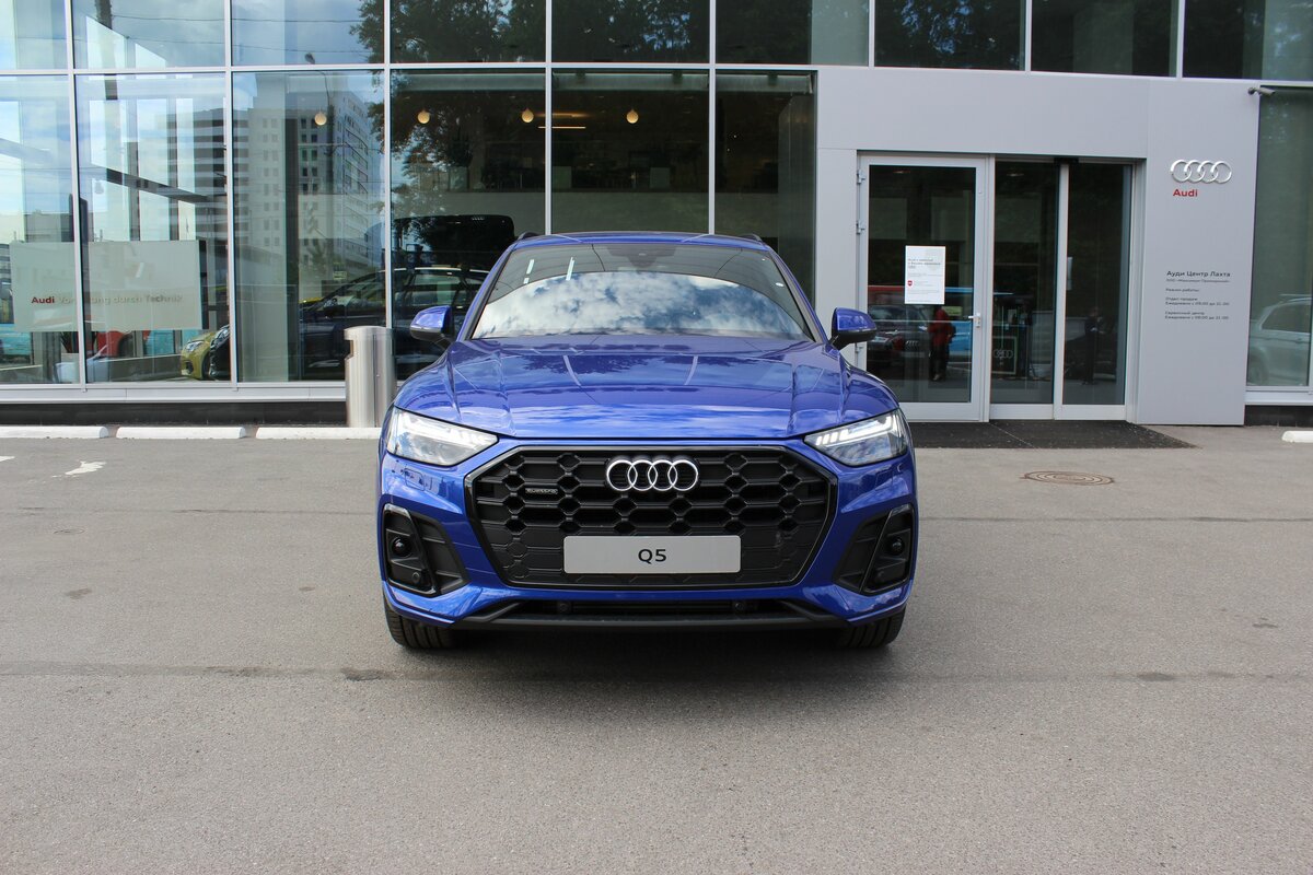 Check price and buy New Audi Q5 45 TFSI (FY) Restyling For Sale