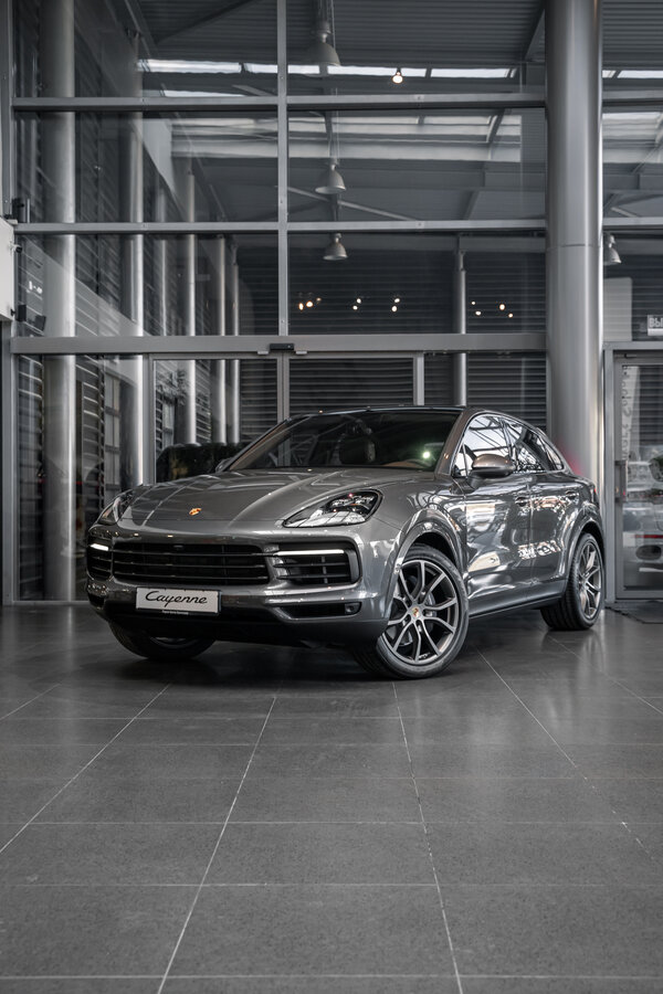 Check price and buy New Porsche Cayenne Coupé For Sale