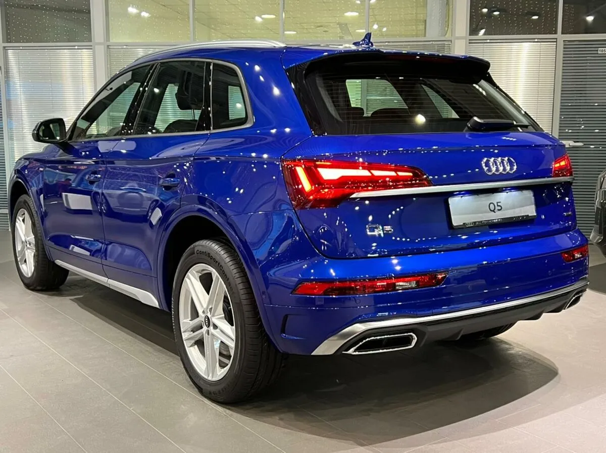 Check price and buy New Audi Q5 45 TFSI (FY) Restyling For Sale