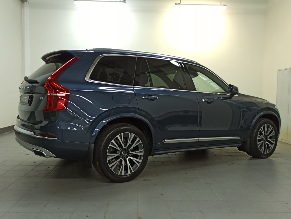 Check price and buy New Volvo XC90 Restyling For Sale