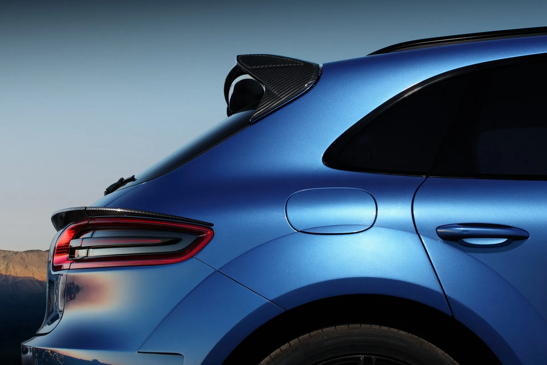 Check our price and buy Topcar Design body kit for Porsche Macan Ursa
