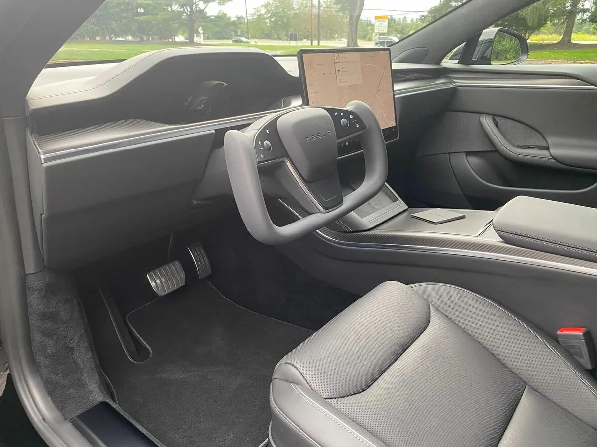 Check price and buy New Tesla Model S Plaid Restyling 2 For Sale
