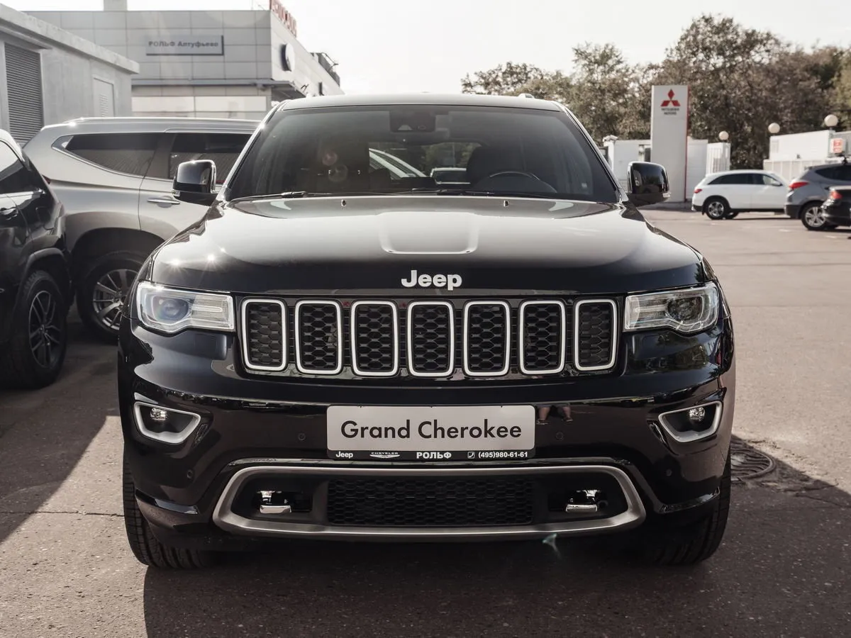 Check price and buy New Jeep Grand Cherokee (WK2) Restyling For Sale