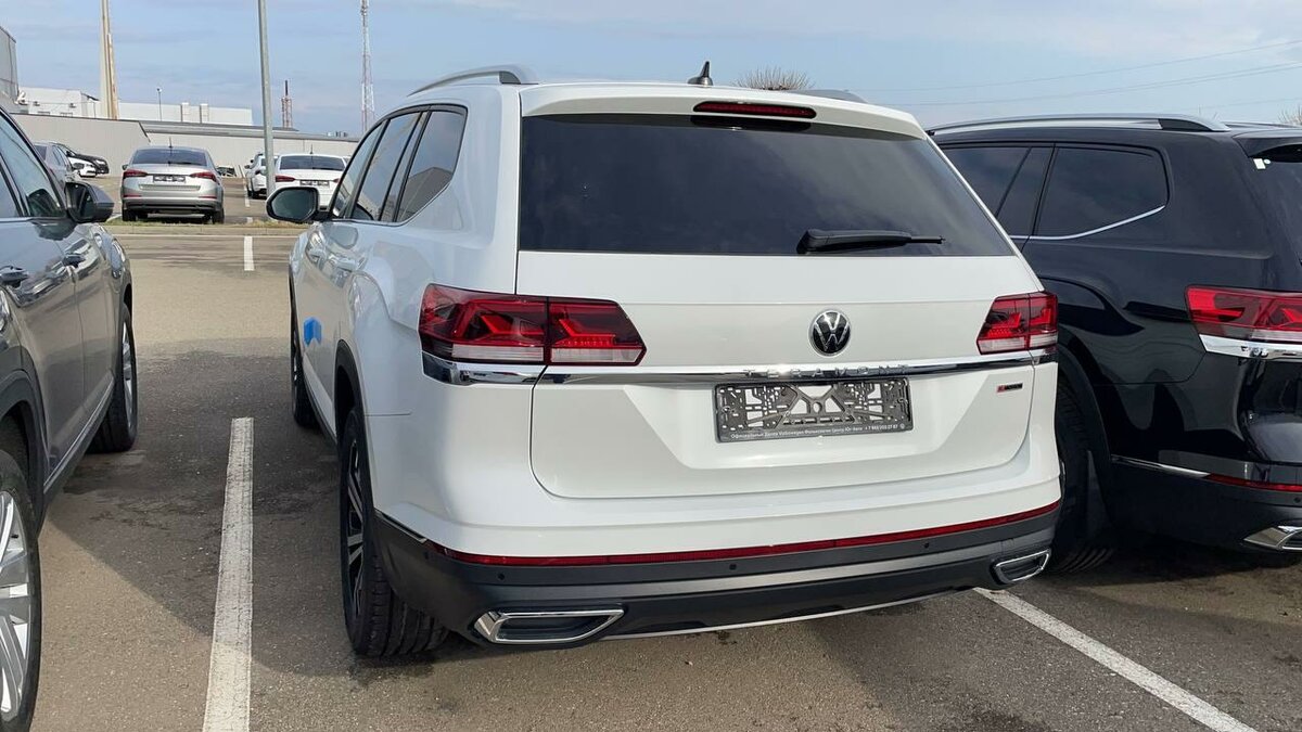 Check price and buy New Volkswagen Teramont Restyling For Sale