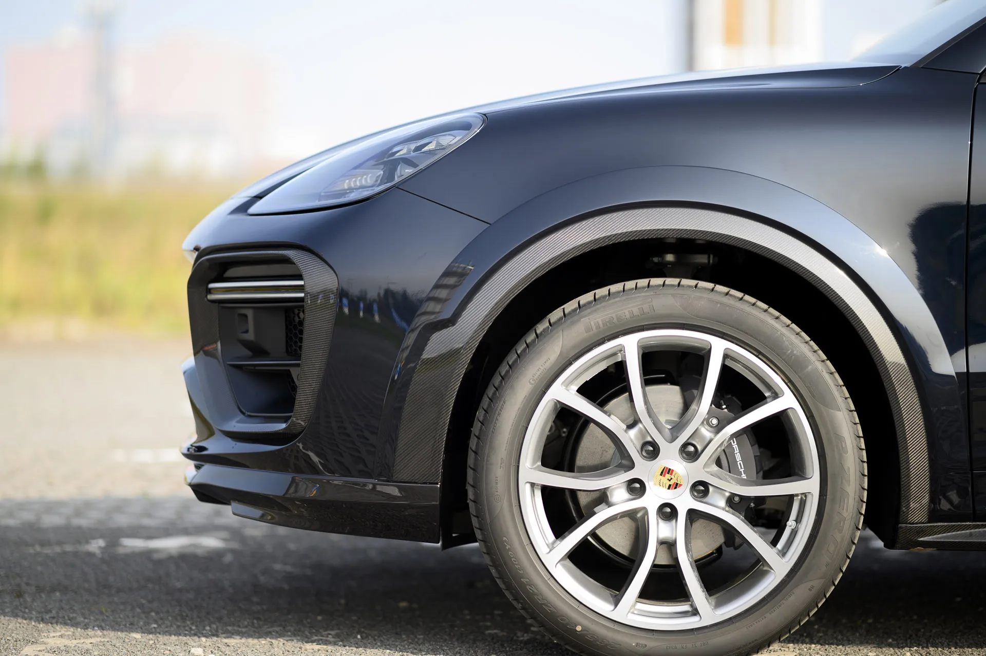 Check price and buy MTR Design Wide Body Carbon Fiber kit for Porsche Cayenne Coupe