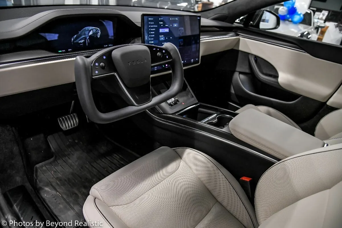 Check price and buy New Tesla Model S Plaid Restyling 2 For Sale