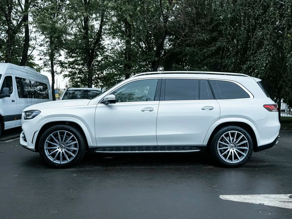 Check price and buy New Mercedes-Benz GLS 400 d (X167) For Sale