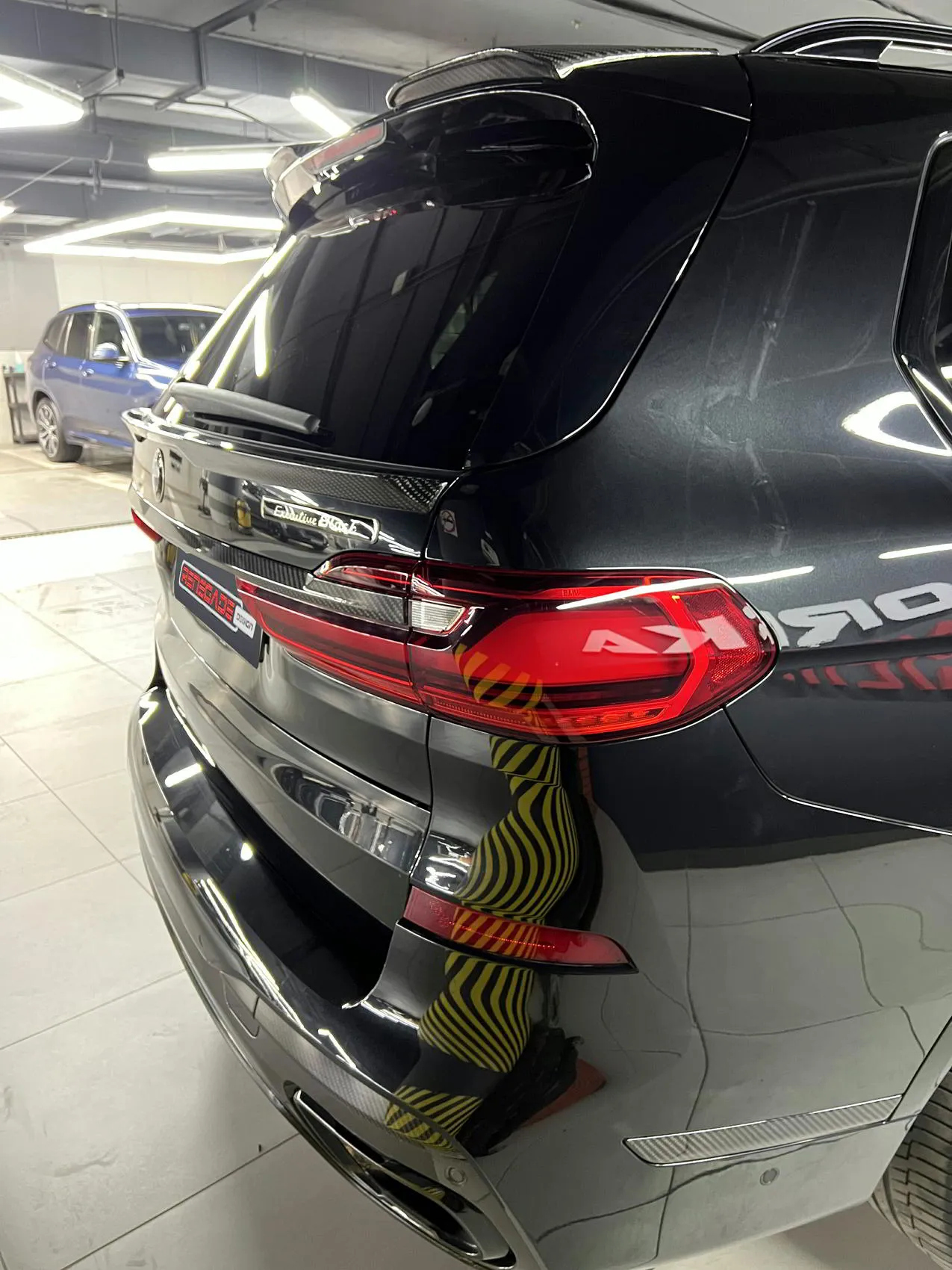 Check our price and buy Renegade Design body kit for BMW X7 G07