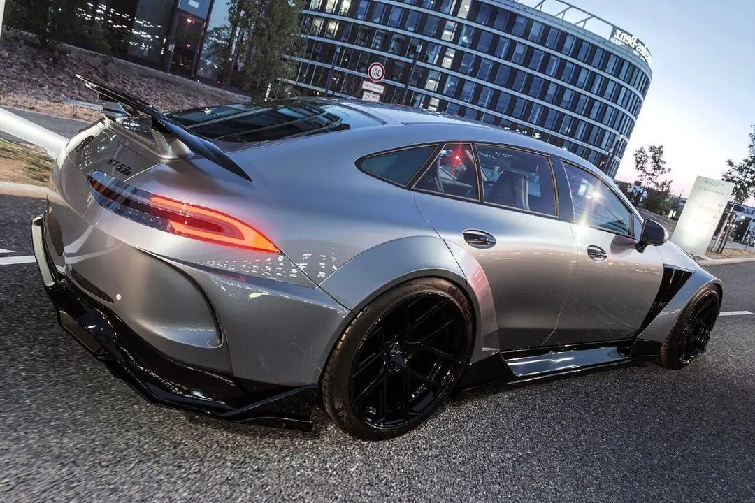 Check our price and buy Venuum body kit for Mercedes-Benz AMG GT 63 X290