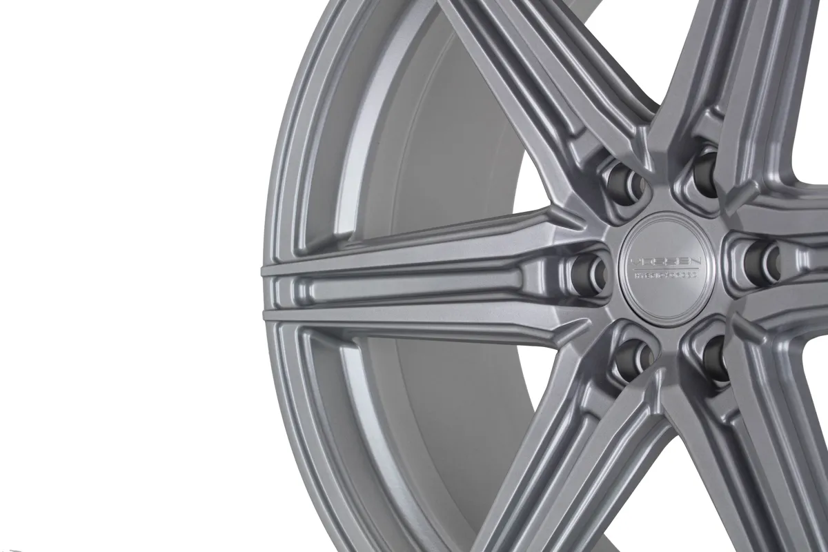Vossen HF6-2 (Hybrid Forged 6-Lug)