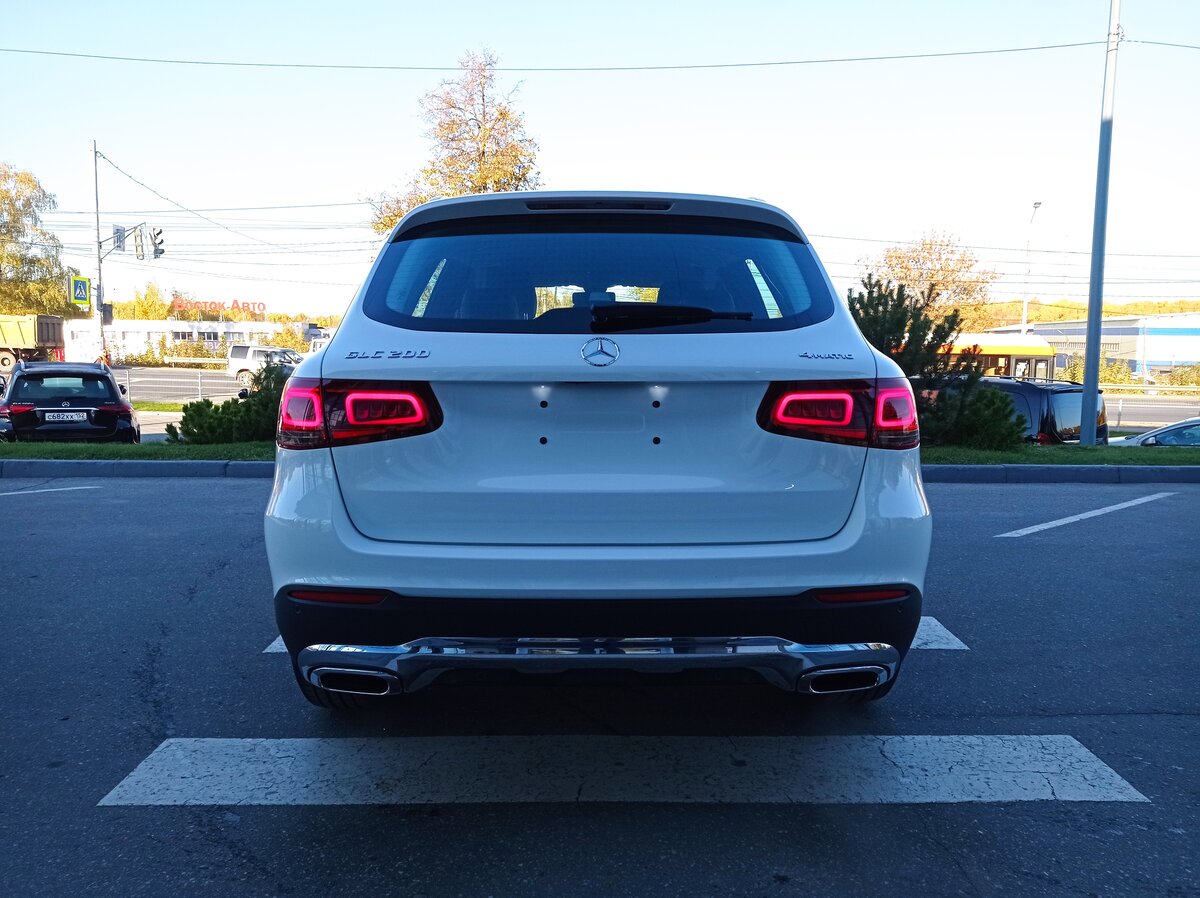 Check price and buy New Mercedes-Benz GLC 200 (X253) Restyling For Sale