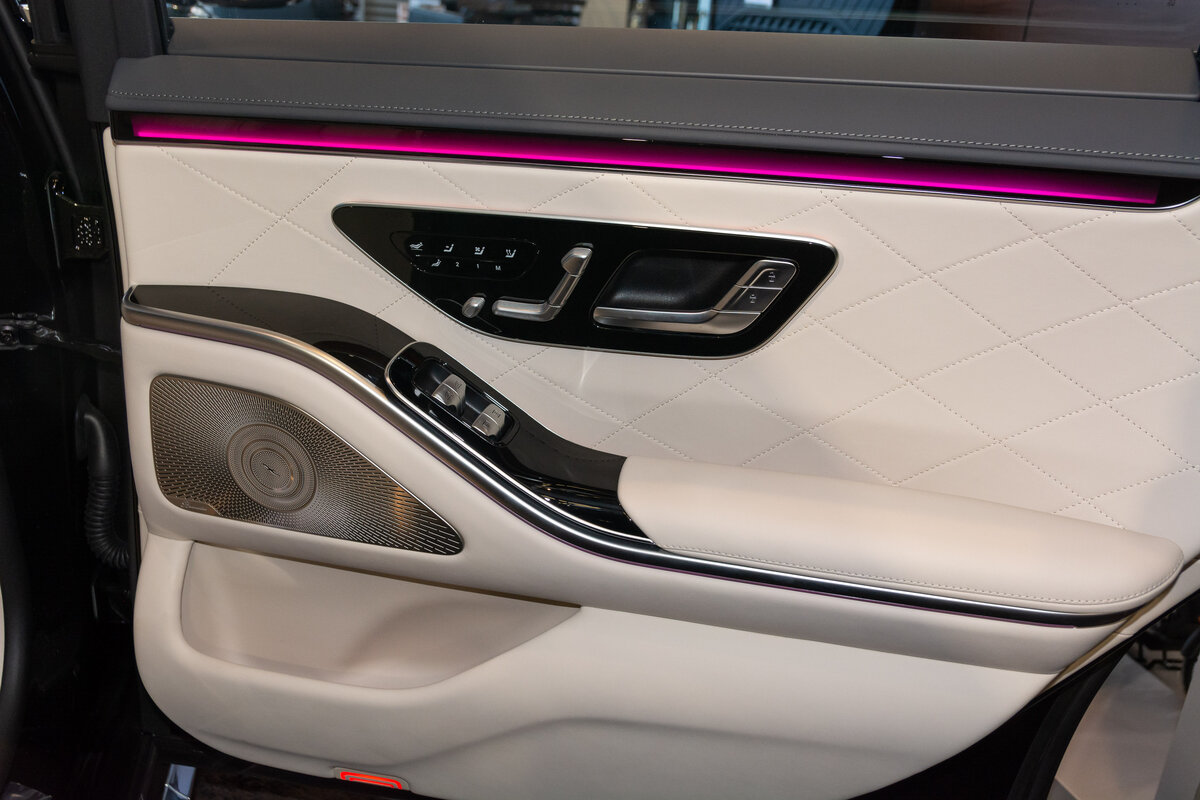 Check price and buy New Mercedes-Benz S-Class 450 Long (W223) For Sale