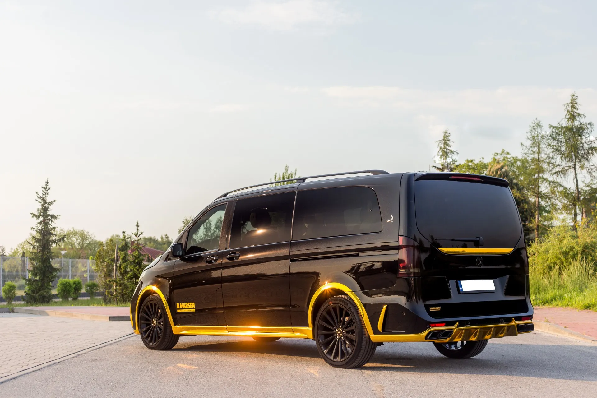 Check our price and buy Topcar Design carbon fiber body kit set for Mercedes V-class