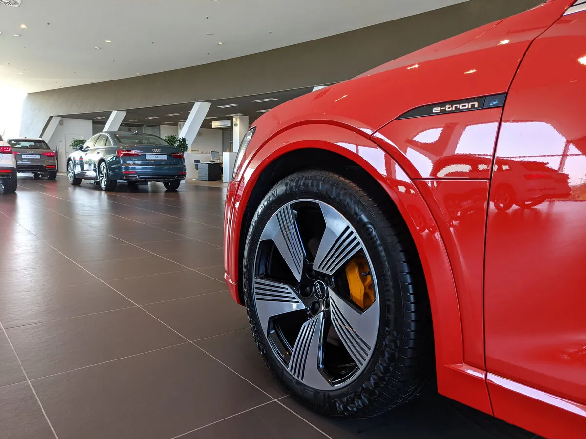 Buy New Audi e-Tron 55