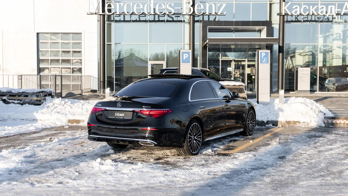 Check price and buy New Mercedes-Benz S-Class 580 Long 4MATIC (W223) For Sale