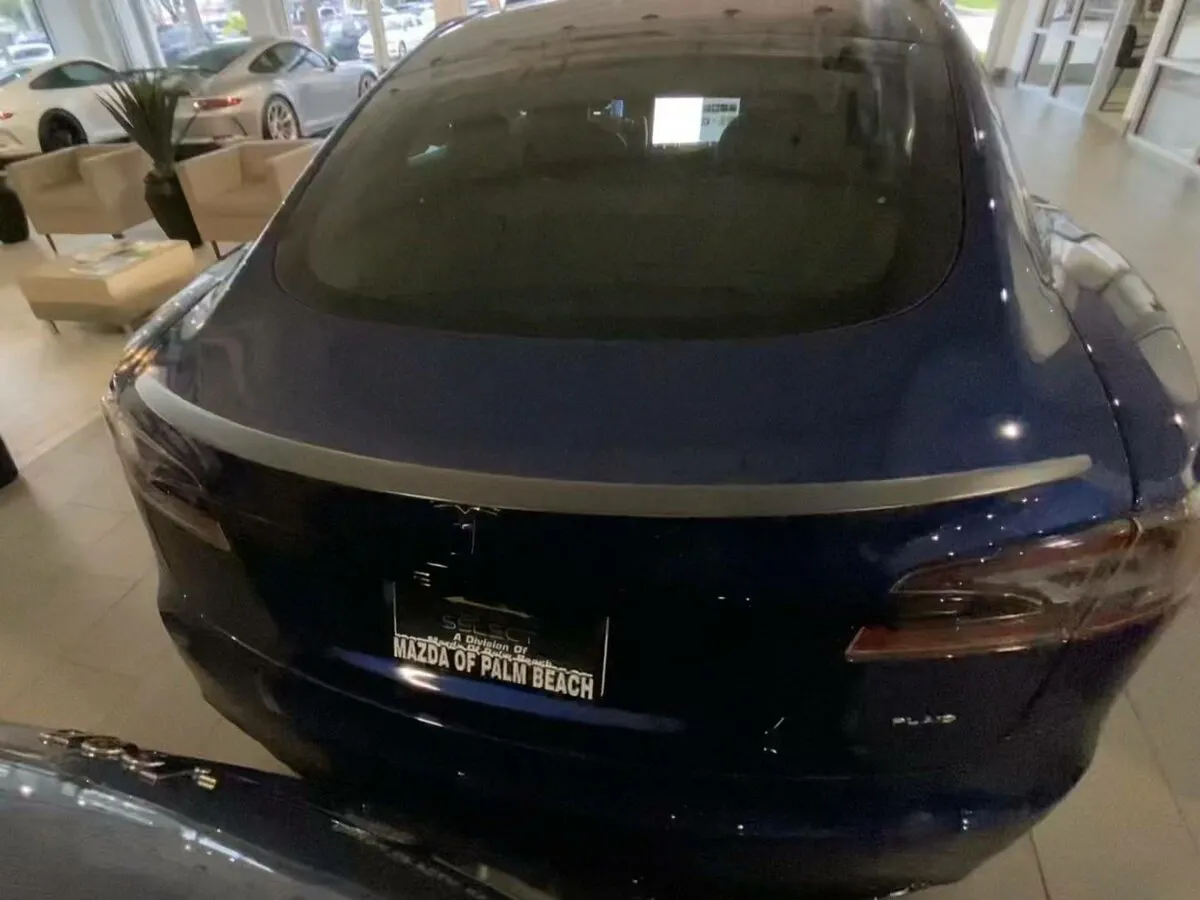 Check price and buy New Tesla Model S Plaid Restyling 2 For Sale