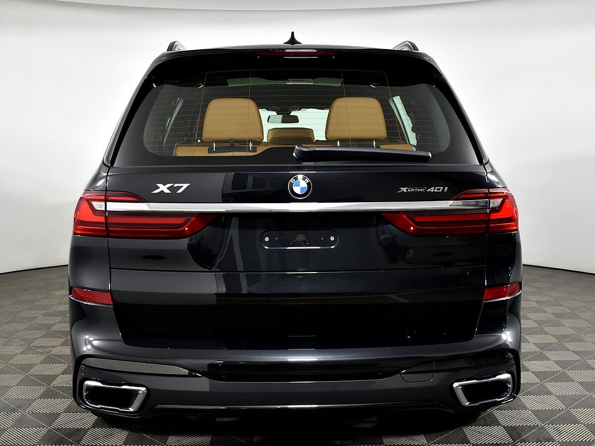 Check price and buy New BMW X7 40i (G07) For Sale