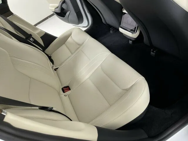 Check price and buy New Tesla Model S Plaid Restyling 2 For Sale