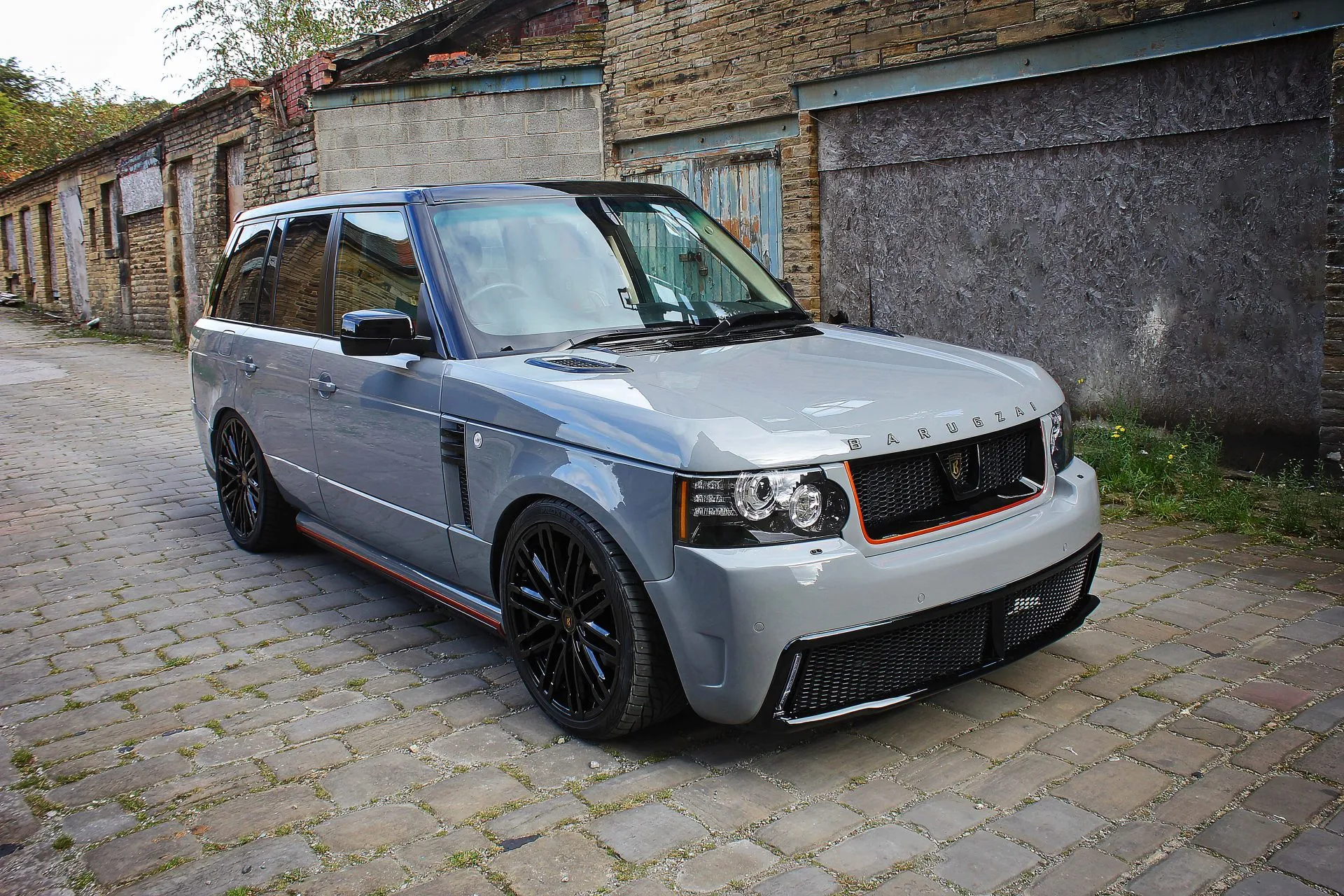 Basic body kit for Land Rover Range Rover Vogue