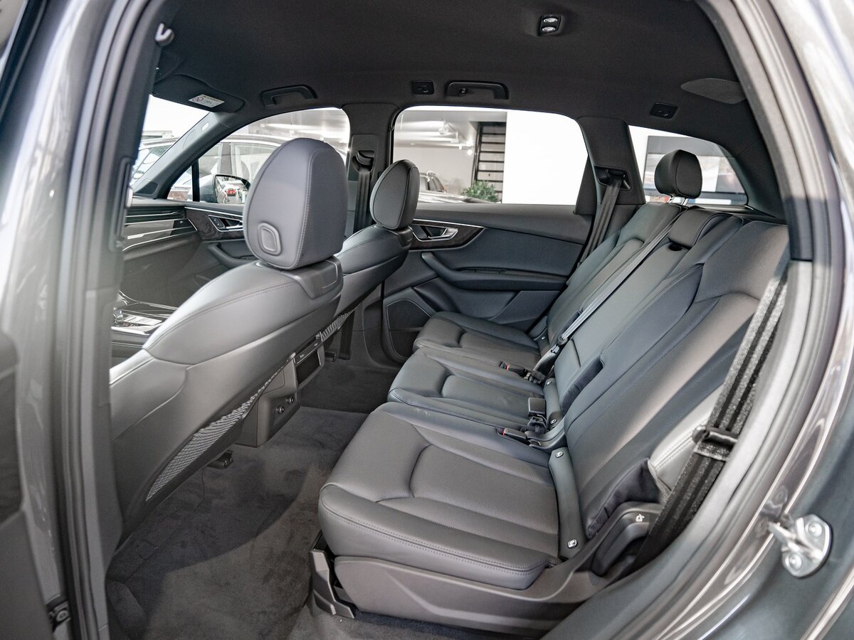 Buy New Audi Q7 45 TDI (4M) Restyling