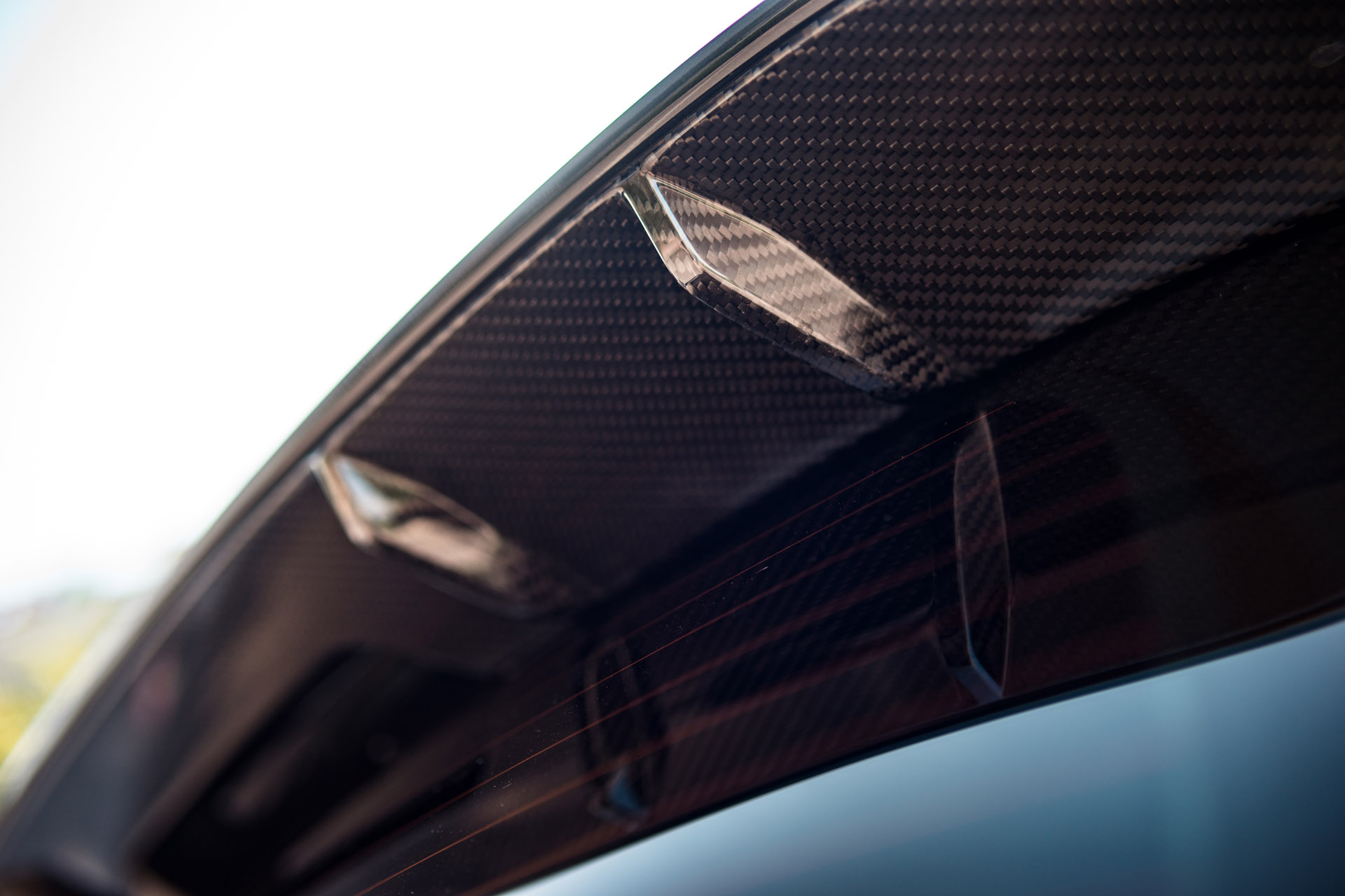 Carbon lining under the regular spoiler for Lexus LX 570/450d