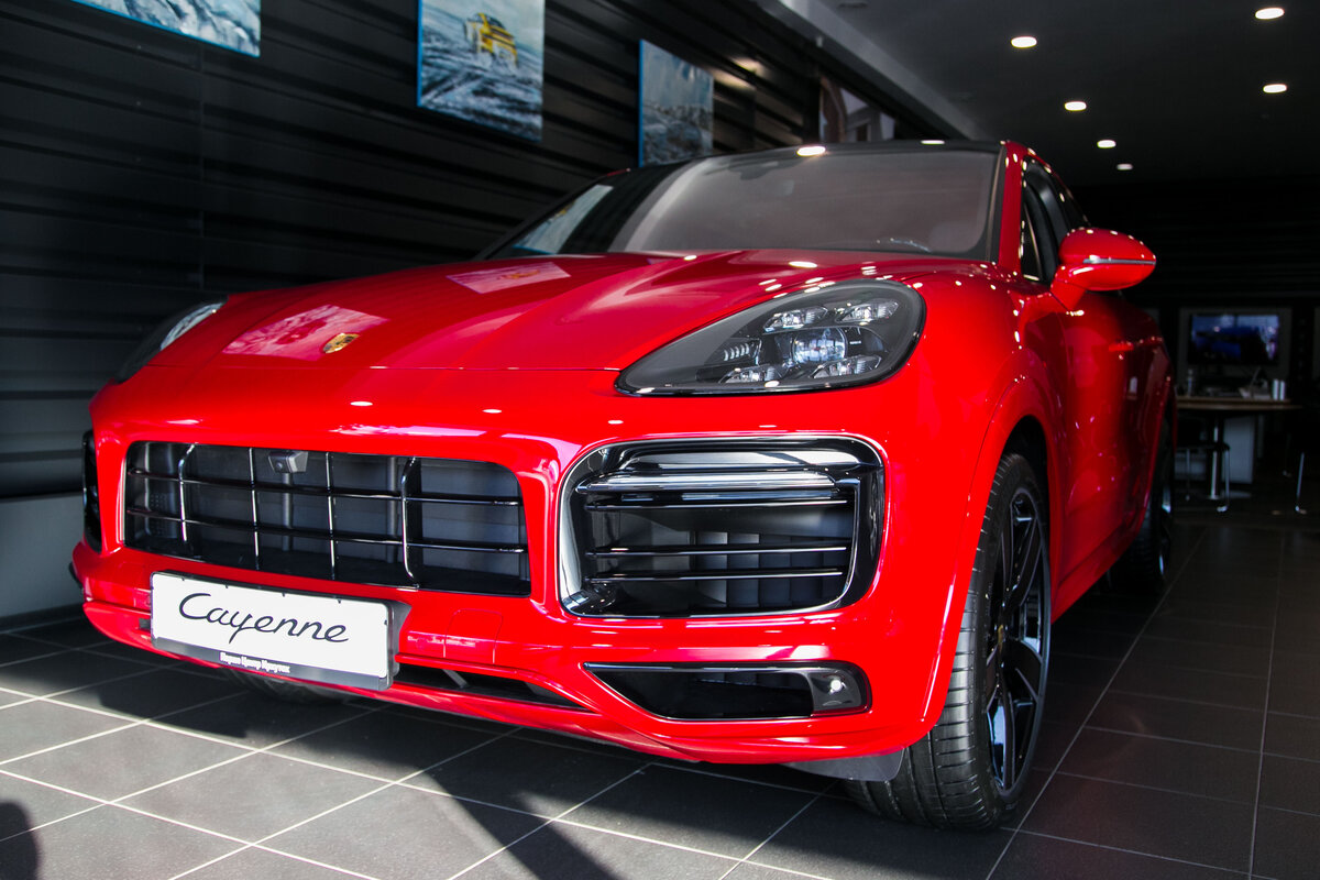 Check price and buy New Porsche Cayenne Coupé For Sale