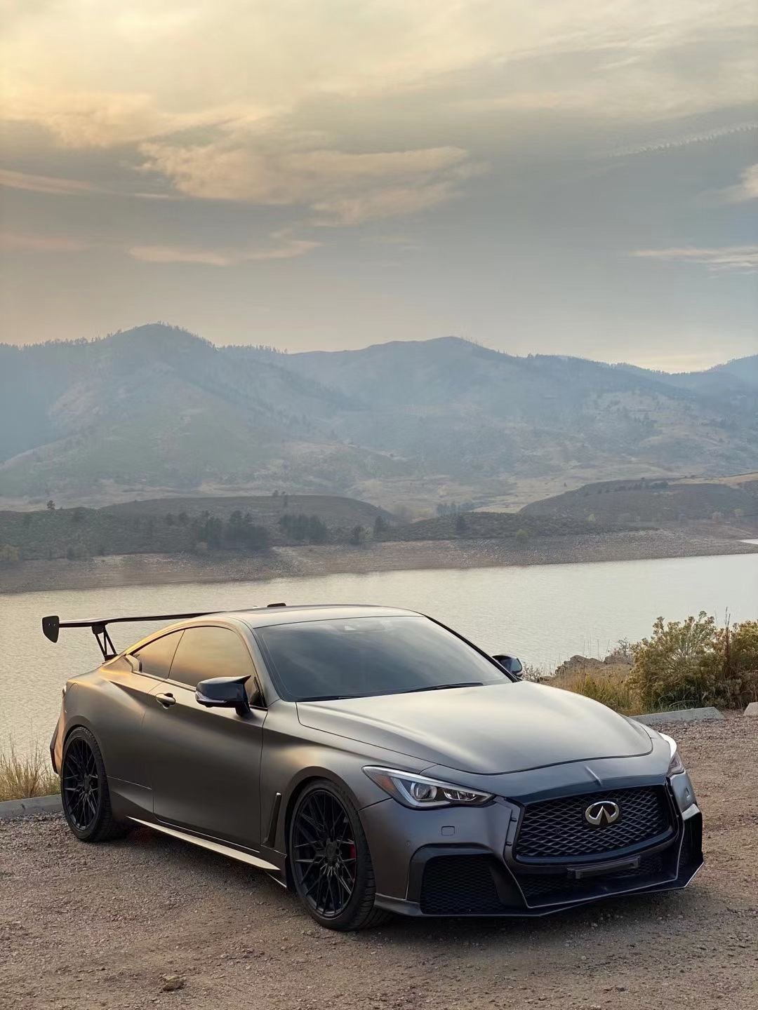 Infiniti q60 Black s