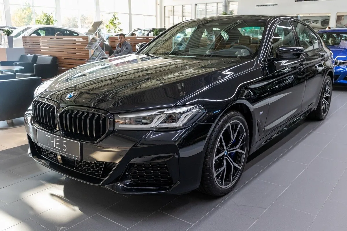 Check price and buy New BMW 5 Series 530d xDrive (G30/G31) Restyling For Sale